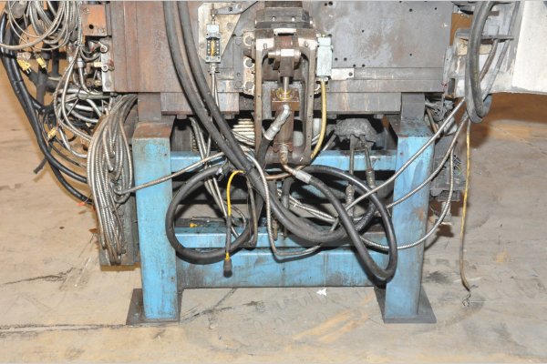Detailed Pictures of Techmire Multi-slide Hot Chamber Miniature Die Cast Machine DCMP-4973