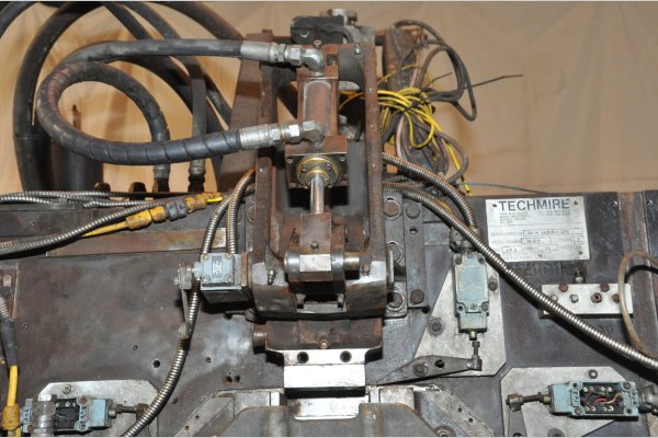 Detailed Pictures of Techmire Multi-slide Hot Chamber Miniature Die Cast Machine DCMP-4973