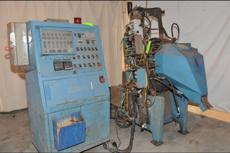 Detailed Pictures of Techmire Multi-slide Hot Chamber Miniature Die Cast Machine DCMP-4975