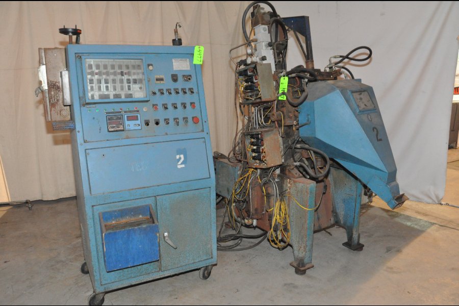 Detailed Pictures of Techmire Multi-slide Hot Chamber Miniature Die Cast Machine DCMP-4977