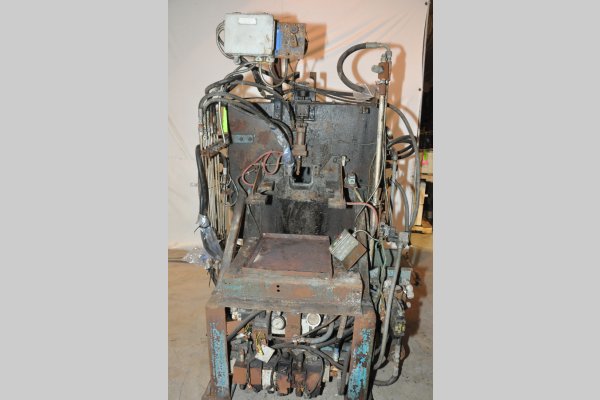 Detailed Pictures of Techmire Multi-slide Hot Chamber Miniature Die Cast Machine DCMP-4979