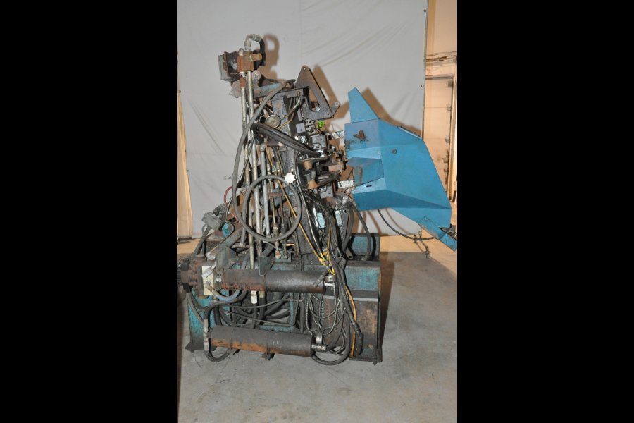 Detailed Pictures of Techmire Multi-slide Hot Chamber Miniature Die Cast Machine DCMP-4979