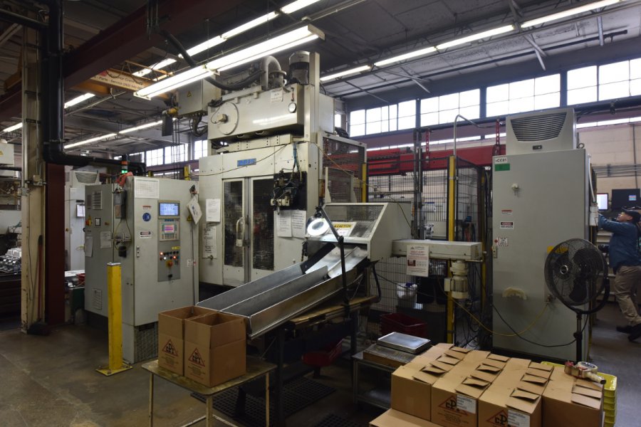 Detailed Pictures of Frech Cold Chamber Die Casting Machine DCMP-4985