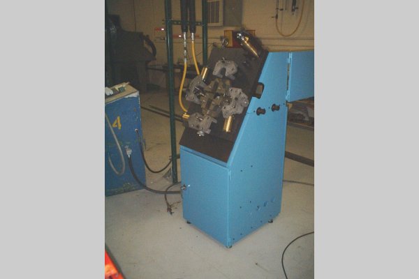 Detailed Pictures of Dynacast Multi-slide Hot Chamber Miniature Die Cast Machine DCMP-5011