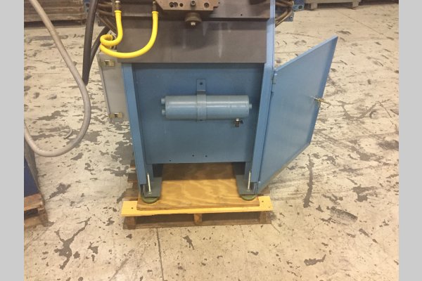 Picture of Dynacast Model A2 Multi-slide Hot Chamber Miniature Die Cast Machine For_Sale DCM-5011