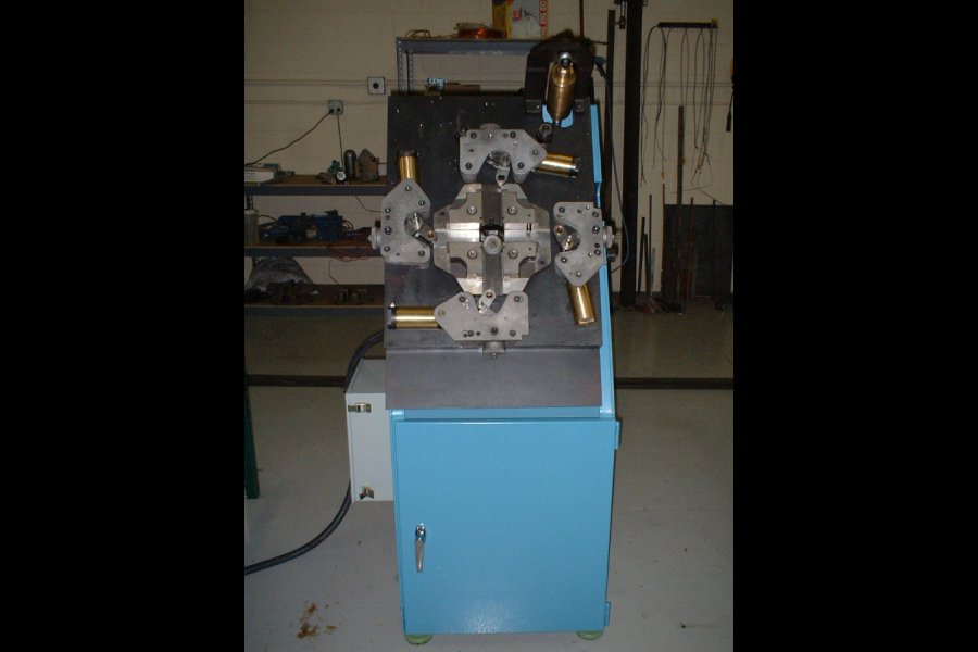 Detailed Pictures of Dynacast Multi-slide Hot Chamber Miniature Die Cast Machine DCMP-5011