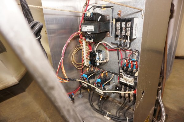 Detailed Pictures of Advantage Hot Oil Heater unit with Cooling Circuit DCMP-5177