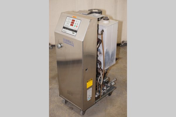 Picture of Advantage Single Zone Portable Hot Oil Process Heater Temperature Control Unit with Cooling Water Circuit DCMP-5177