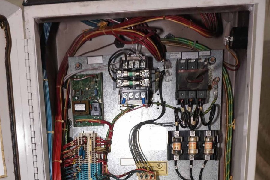 Detailed Pictures of Sterlco Single Zone Hot Oil Heater Unit DCMP-5272