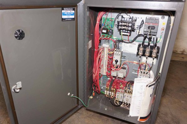 Detailed Pictures of Sterlco Single Zone Hot Oil Heater Unit DCMP-5287
