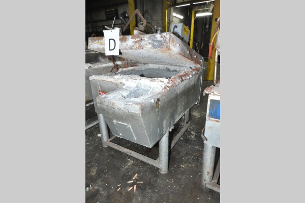 Image of Low Energy High Efficiency Natural Gas Heated Aluminum Holding Furnace For_Sale DCM-5307