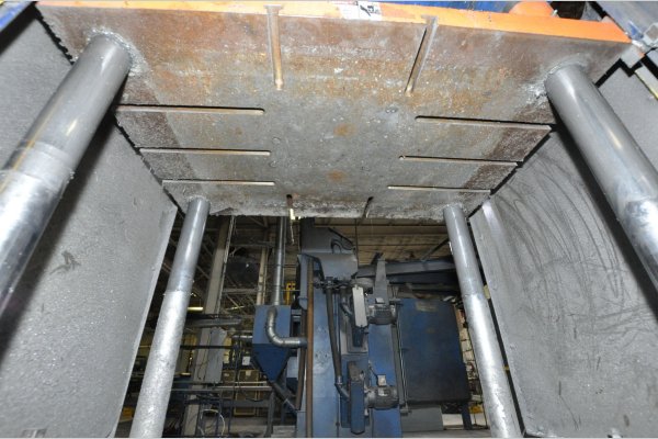 Detailed Pictures of Metal Mechanics Vertical Die Cast Trimming Press DCMP-5325