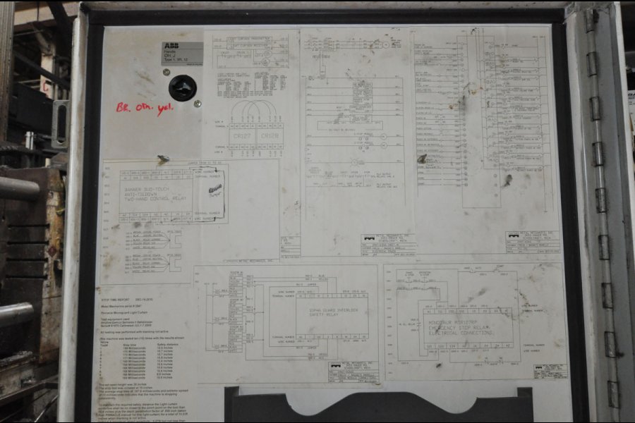 Detailed Pictures of Metal Mechanics Vertical Die Cast Trimming Press DCMP-5326
