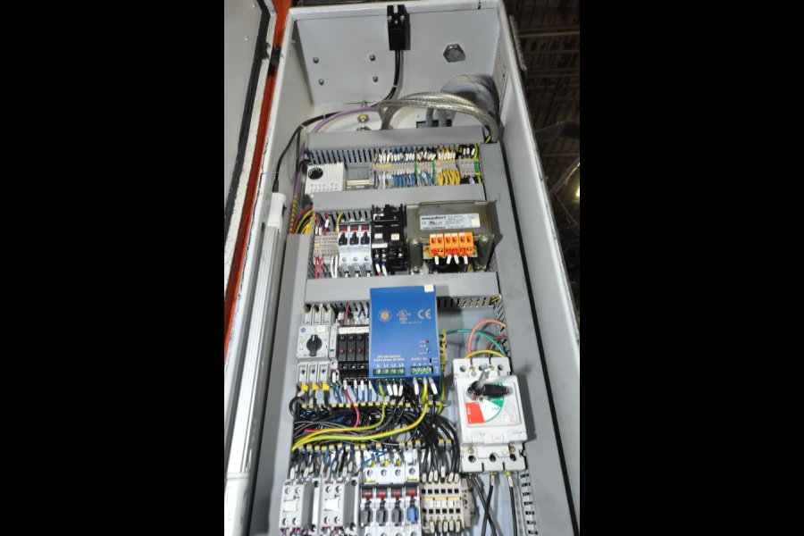 Detailed Pictures of Diesse Presse Vertical Die Cast Trimming Press DCMP-5327