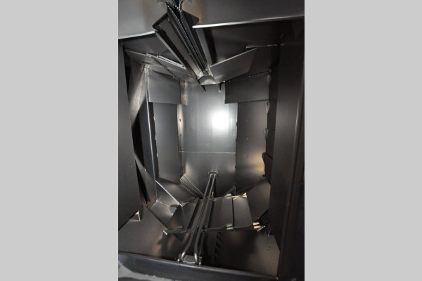 Detailed Pictures of Wheelabrator Spinner Hanger Shot Blast Machine DCMP-5357