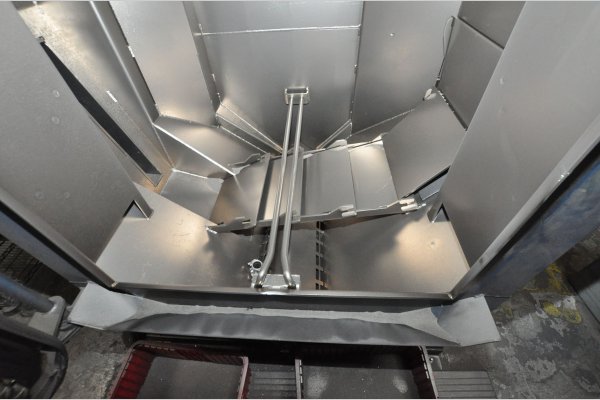 Detailed Pictures of Wheelabrator Spinner Hanger Shot Blast Machine DCMP-5357