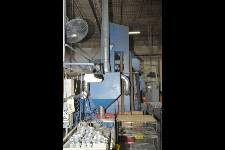 Detailed Pictures of Wheelabrator Spinner Hanger Shot Blast Machine DCMP-5357