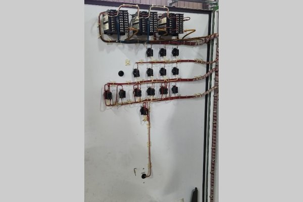 Detailed Pictures of Lindberg MPH Dry Hearth Natural Gas Fired Aluminum Melting Furnace DCMP-5376