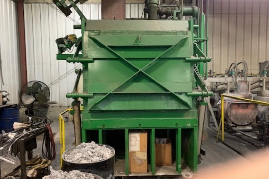 Detailed Pictures of Lindberg MPH Dry Hearth Natural Gas Fired Aluminum Melting Furnace DCMP-5376