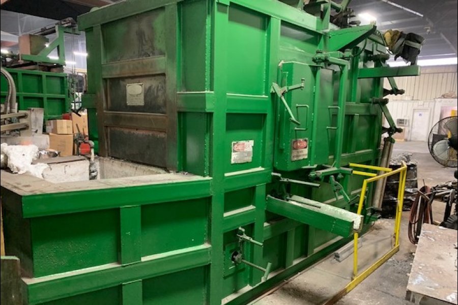 Detailed Pictures of Lindberg MPH Dry Hearth Natural Gas Fired Aluminum Melting Furnace DCMP-5376