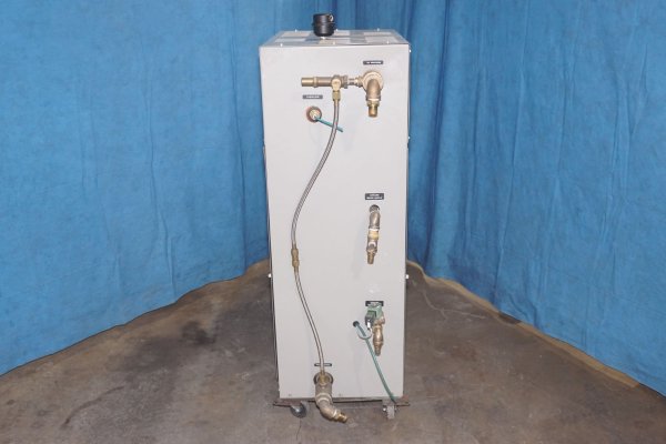 Image of Sterlco Model M2B2713 Water Cooling Transfer Temperature Control Unit For_Sale DCM-5379