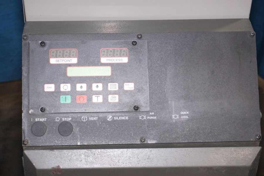Detailed Pictures of Sterlco Water Cooling Transfer Temperature Control Unit DCMP-5379