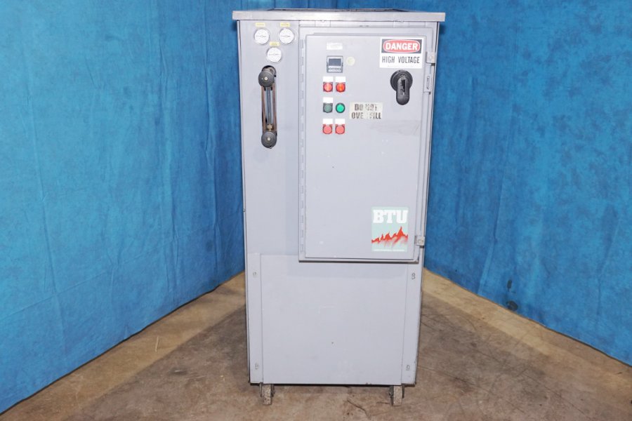 Detailed Pictures of Budzar Industries Negative Pressure Hot Oil Temperature Control Unit with Water Coling DCMP-5431