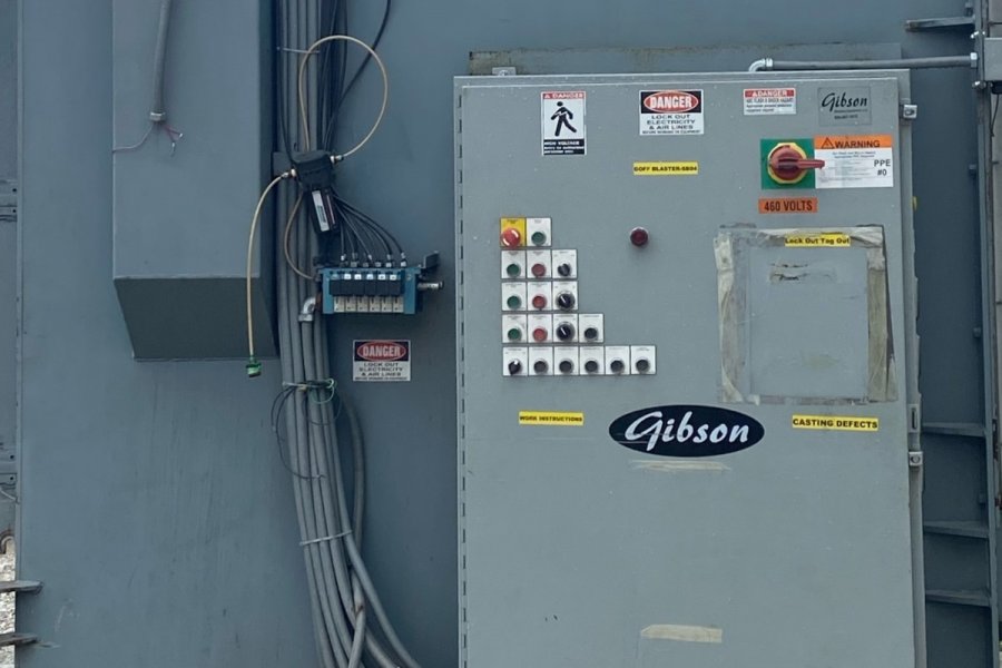 Detailed Pictures of Gibson Spinner Hanger Shot Blast Machine DCMP-5433