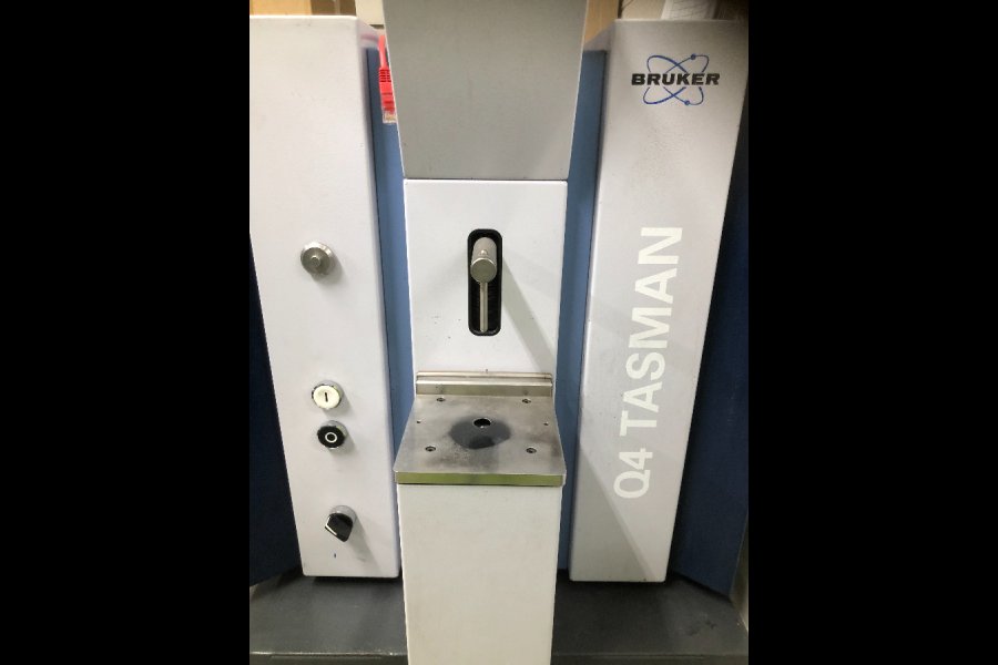 Detailed Pictures of Bruker Metal Analytic Mass Spectrometer DCMP-5434