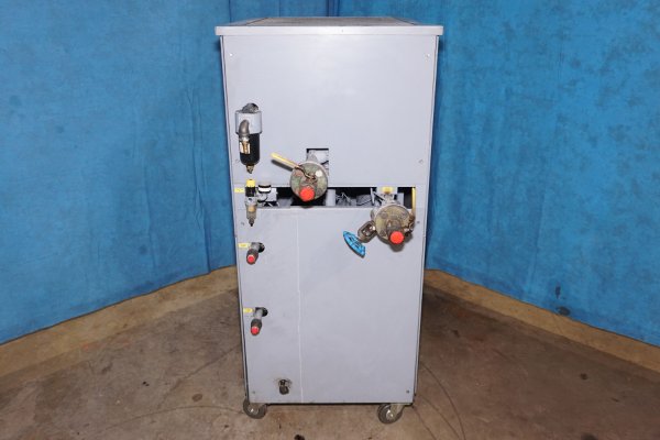 Image of Negative Pressure Hot Oil Temperature Control Unit with Water Cooling Circuit For_Sale DCM-5444