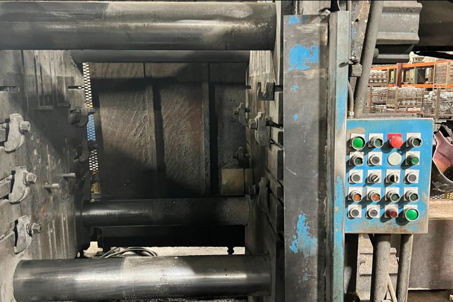 Detailed Pictures of Prince Cold Chamber Die Casting Machine DCMP-5485