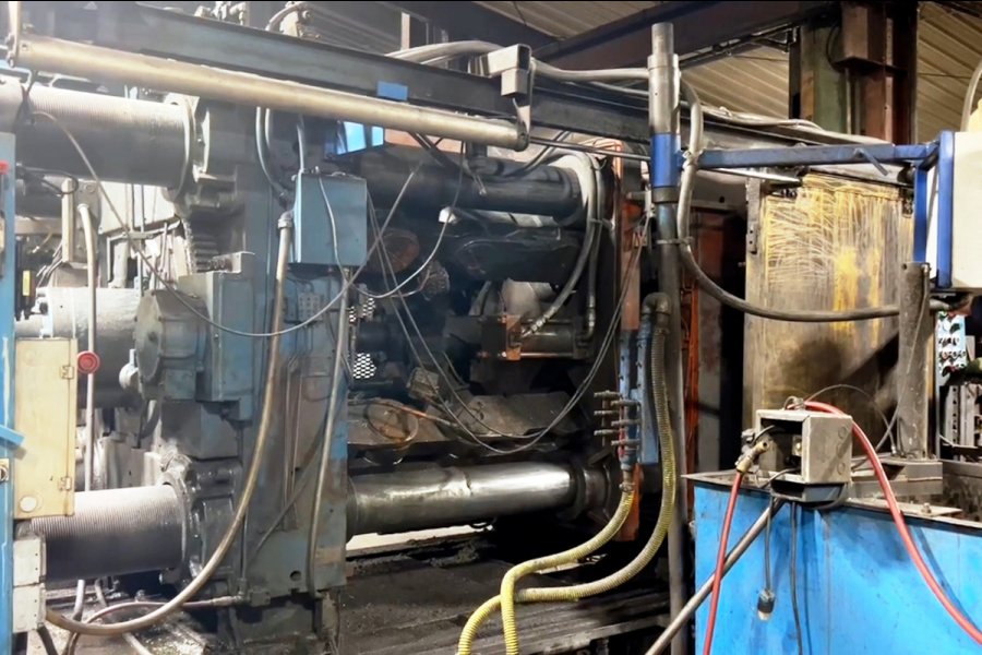 Detailed Pictures of Prince Cold Chamber Die Casting Machine DCMP-5485