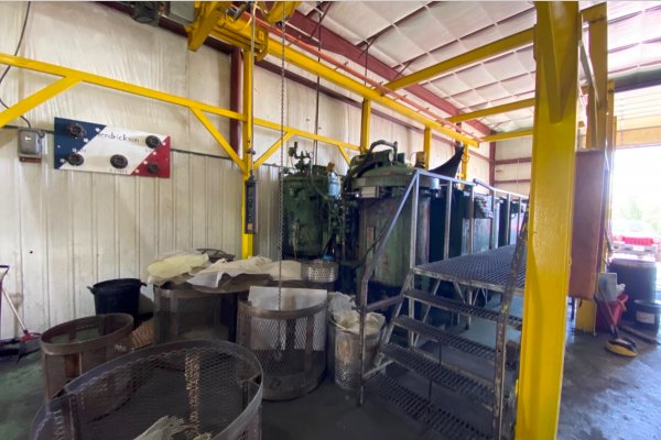 Detailed Pictures of Imprex Wet Process Vacuum Pressure Impregnation (VPI) System for Metal Casting Impregnation DCMP-5486