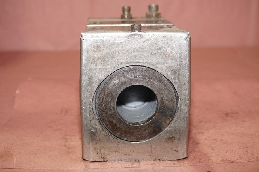 Detailed Pictures of Fondarex Vacuum Valve for Processing Die Casting DCMP-5526
