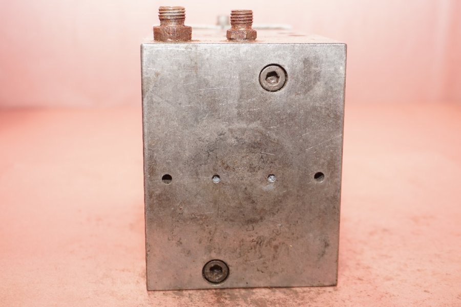 Detailed Pictures of Fondarex Vacuum Valve for Processing Die Casting DCMP-5530