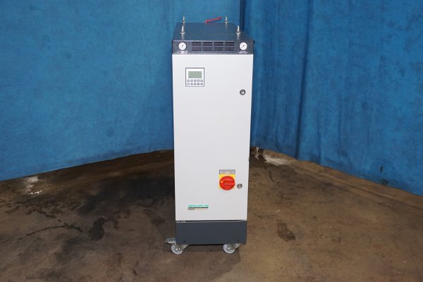 Detailed Pictures of Regloplas Hot Water Hot Water Process Heater Unit DCMP-5560