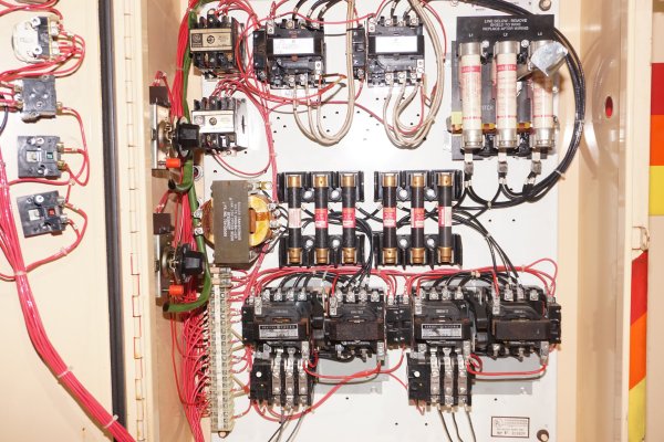 Detailed Pictures of Sterlco Hot Oil Heater unit with Cooling Circuit DCMP-5584
