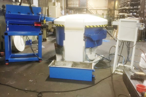 Picture of Royson Engineering Vibratory Bowl Finishing Machine DCMP-5598