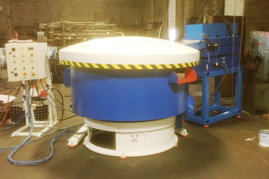 Detailed Pictures of Royson Engineering Vibratory Bowl Finishing Machine DCMP-5598