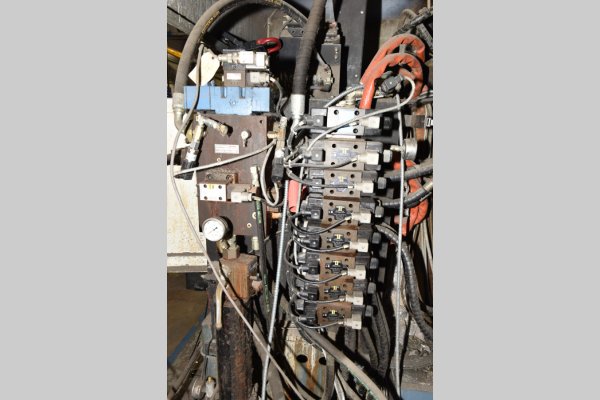 Detailed Pictures of Techmire Multi-slide Hot Chamber Miniature Die Cast Machine DCMP-5600