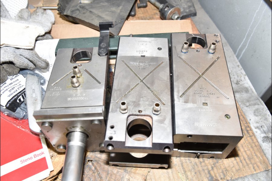 Picture of Techmire 44NTXR Multi-slide Hot Chamber Miniature Zinc (Zamak) High Pressure Die Casting Machine For_Sale DCMP-5600