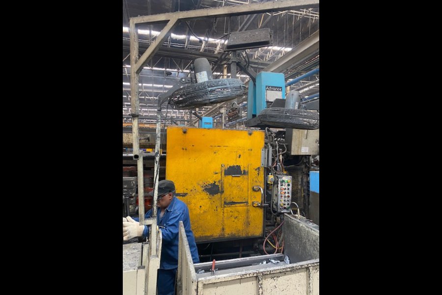 Detailed Pictures of HPM Cold Chamber Die Casting Machine DCMP-5623