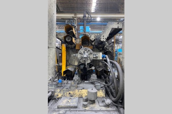 Detailed Pictures of HPM Cold Chamber Die Casting Machine DCMP-5624