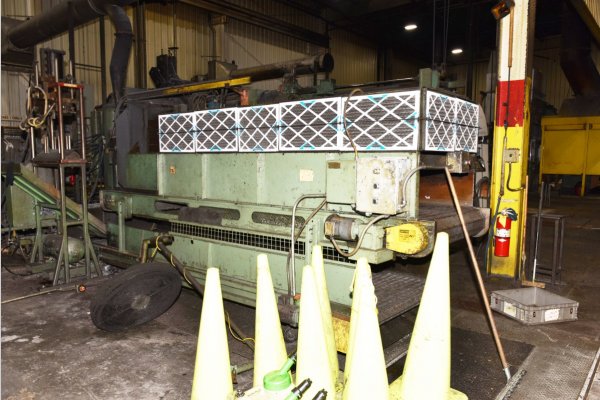 Detailed Pictures of B&T Cold Chamber Die Casting Machine DCMP-5642