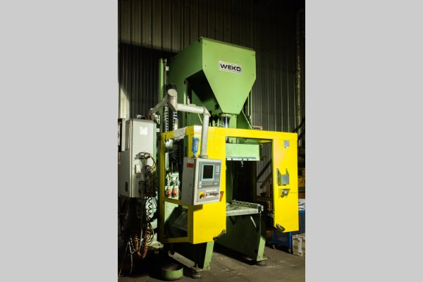 Detailed Pictures of Buhler Cold Chamber Die Casting Machine DCMP-5650