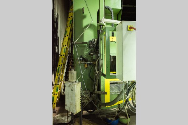 Detailed Pictures of Buhler Cold Chamber Die Casting Machine DCMP-5650