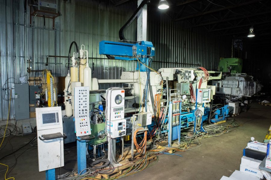 Detailed Pictures of Buhler Cold Chamber Die Casting Machine DCMP-5650