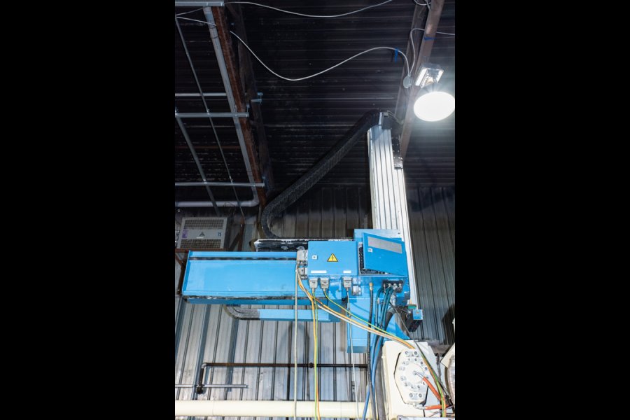 Detailed Pictures of Buhler Cold Chamber Die Casting Machine DCMP-5650