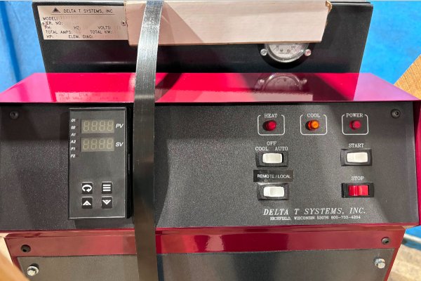 Detailed Pictures of Delta T Systems Hot Oil Heater unit with Cooling Circuit DCMP-5657